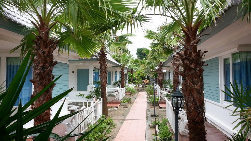 Vipha Ville Resort Ban Huai Yang Pokoj fotografie