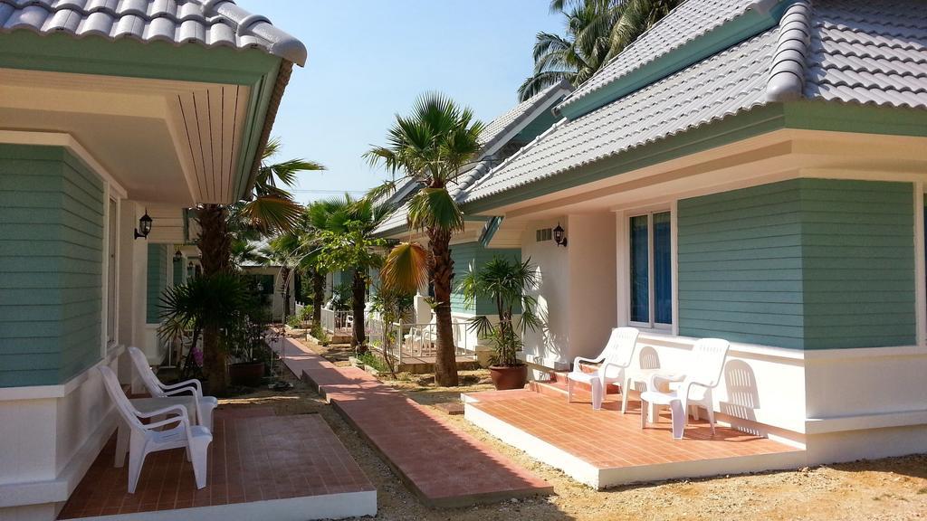 Vipha Ville Resort Ban Huai Yang Pokoj fotografie